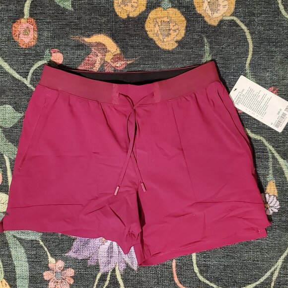 lululemon License to Train Short 5" - Picture 1 of 3